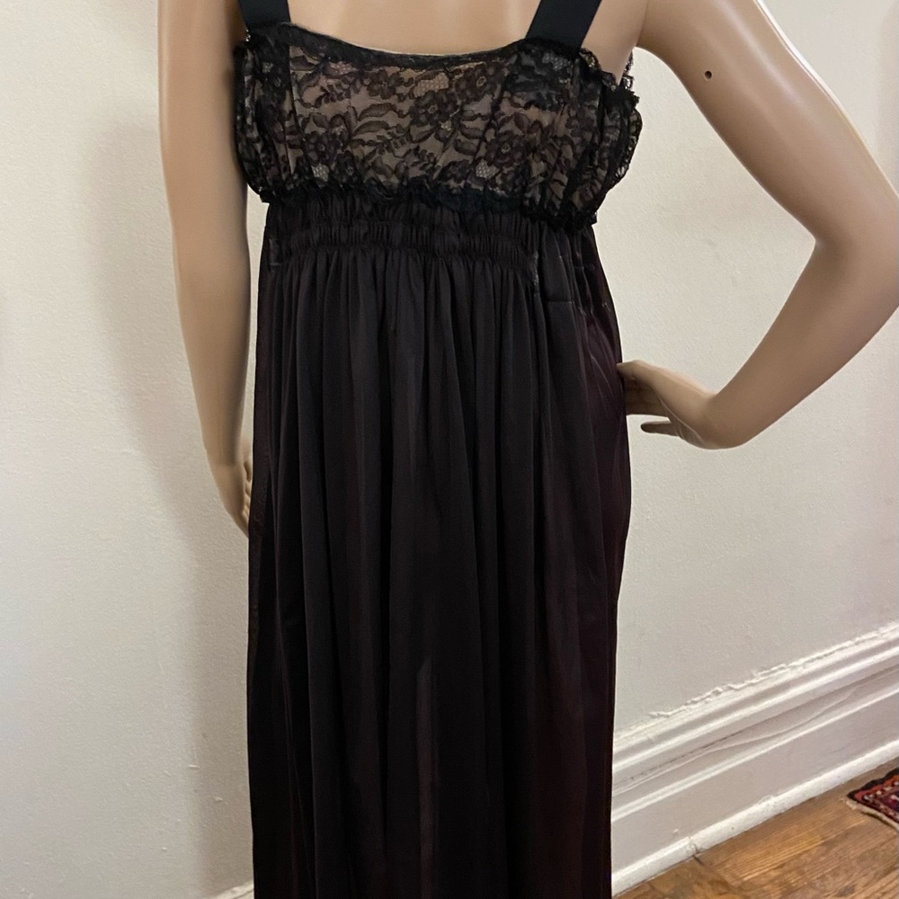 Vintage black lace nightgown - Picture 7 of 7